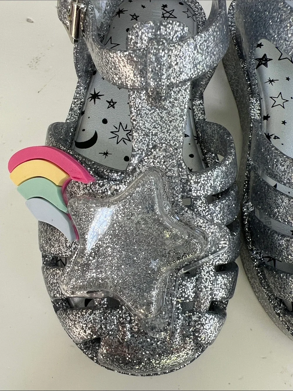 Mini Melissa Silver Glitter Jelly Sandals with Rainbow Accent Size 9